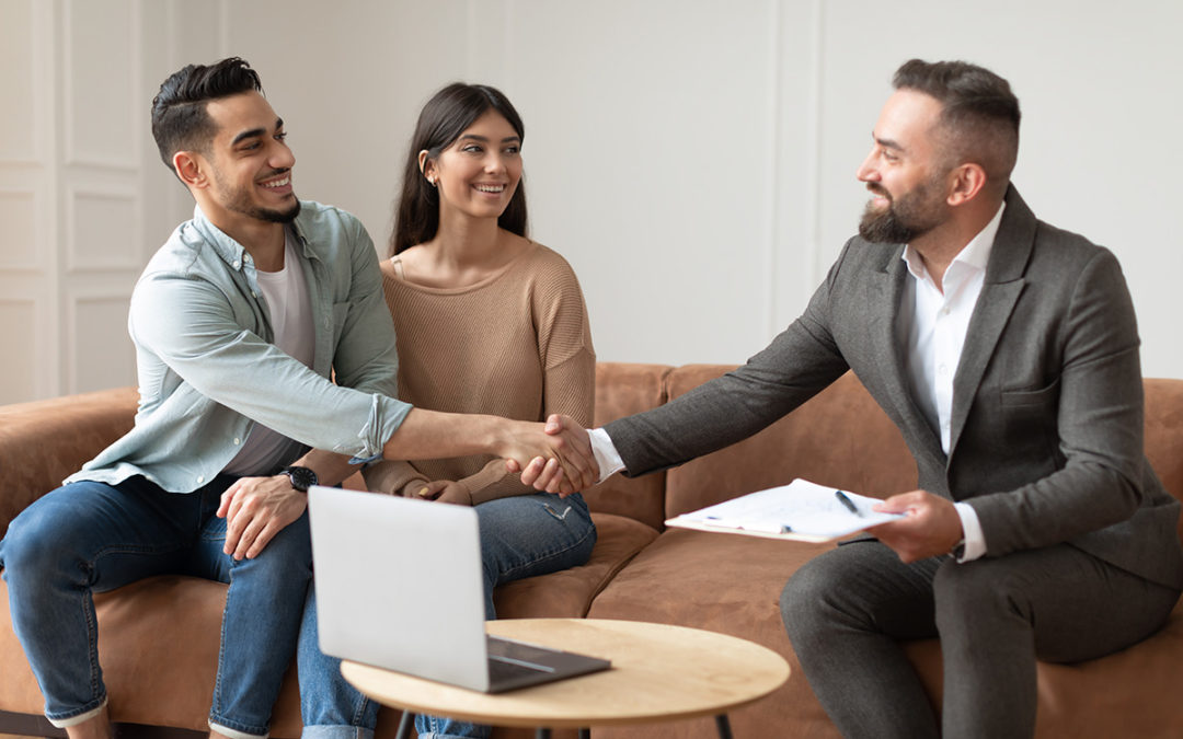 Millennial Couple Buying New Apartment Shaking Ha 2021 12 09 20 11 06 Utc 1080x675
