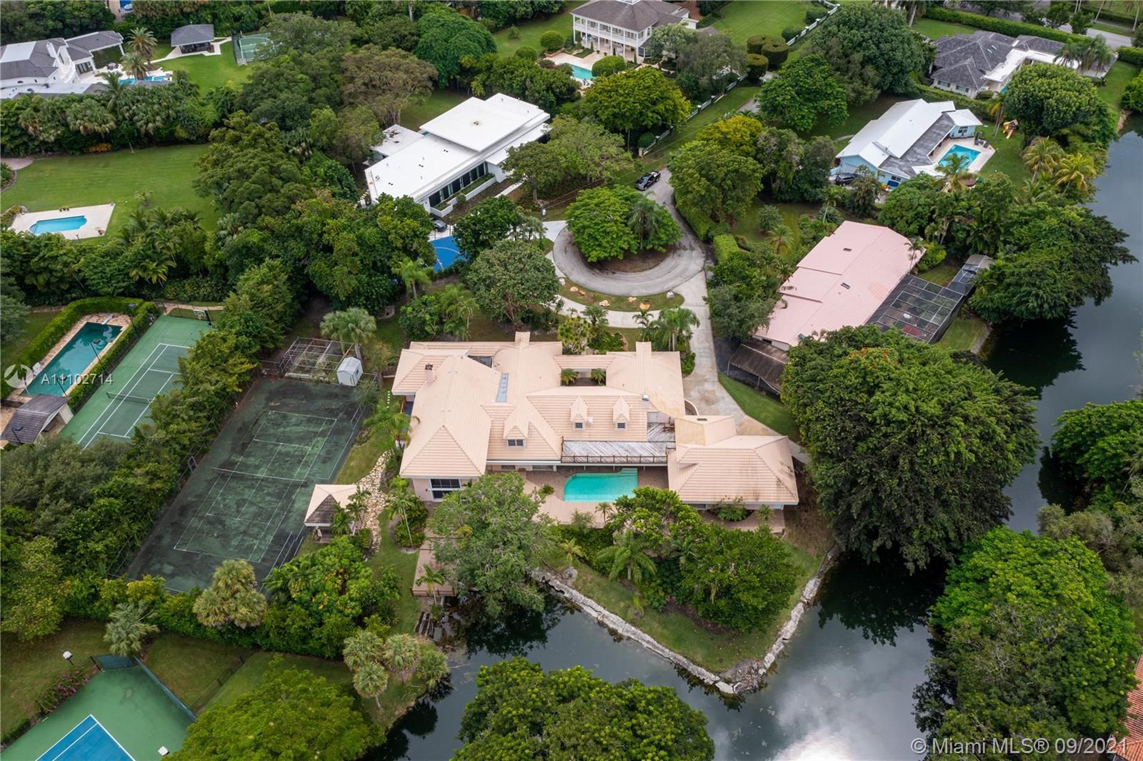 Move To Pinecrest Florida