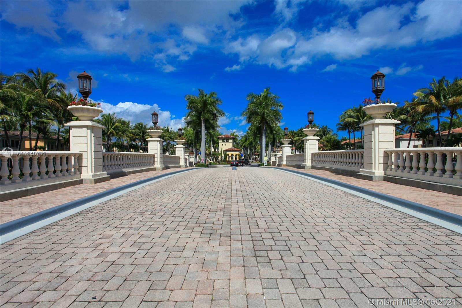 Reloate To Aventura Florida